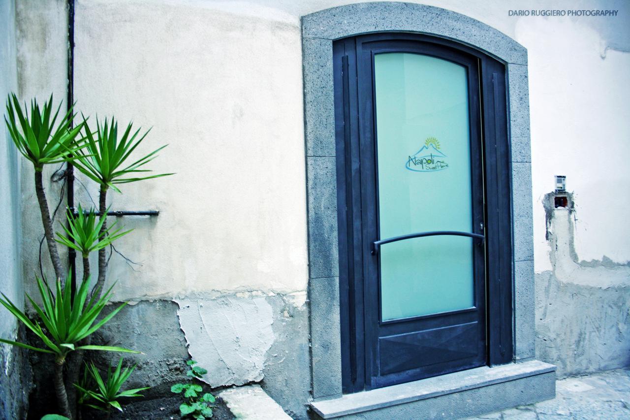 Napoli Sweet Home - Casa "Donna Rosa" Exterior photo